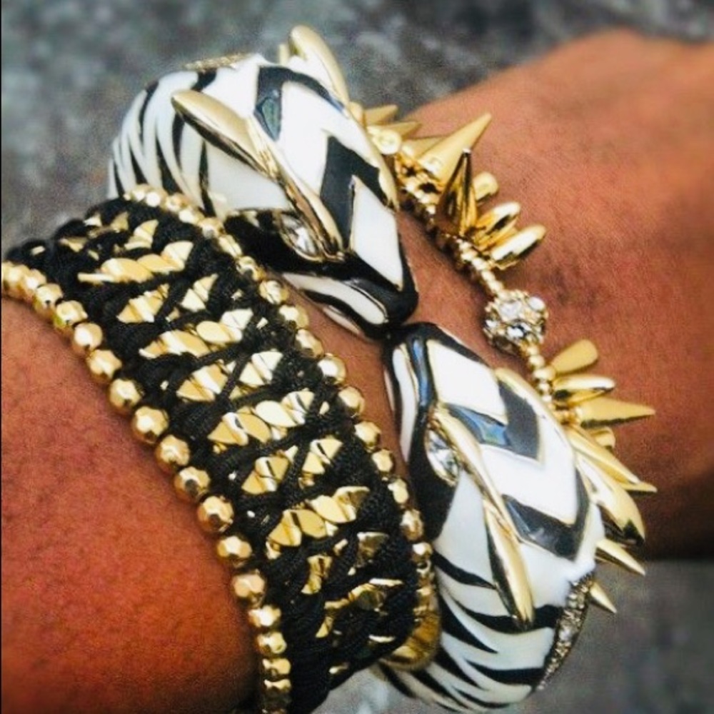 :: Stella & Dot⚜️🦓ExoticallyFun Kalahari Bangle✨ - Picture 4 of 10